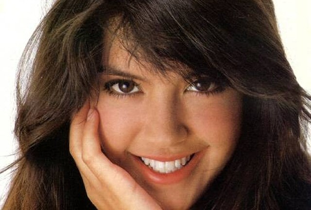 Phoebe Cates. With clothes on.