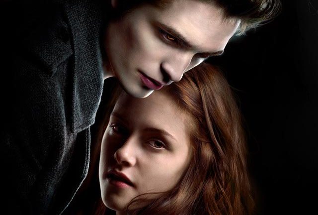 Kristen Stewart and Robert Pattinson in Twilight