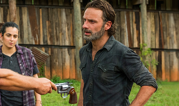 The Walking Dead Andrew Lincoln Reacts To Season 7 Criticism Den Of Geek