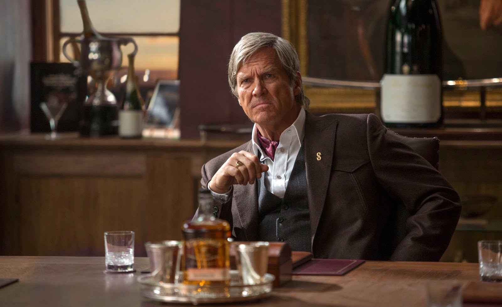 How Kingsman The Golden Circle Found Its Taste For America Den Of Geek How Kingsman The Golden Circle Found Its Taste For America Den Of Geek
