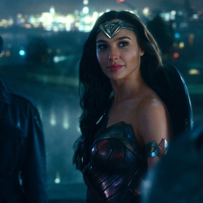 Gal Gadot Reportedly Will Leave Wonder Woman 2 Unless Wb Buys Out Brett Ratner Den Of Geek