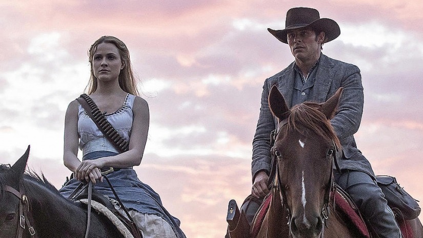 Dolores and Teddy in Westworld Season 2 Episode 1