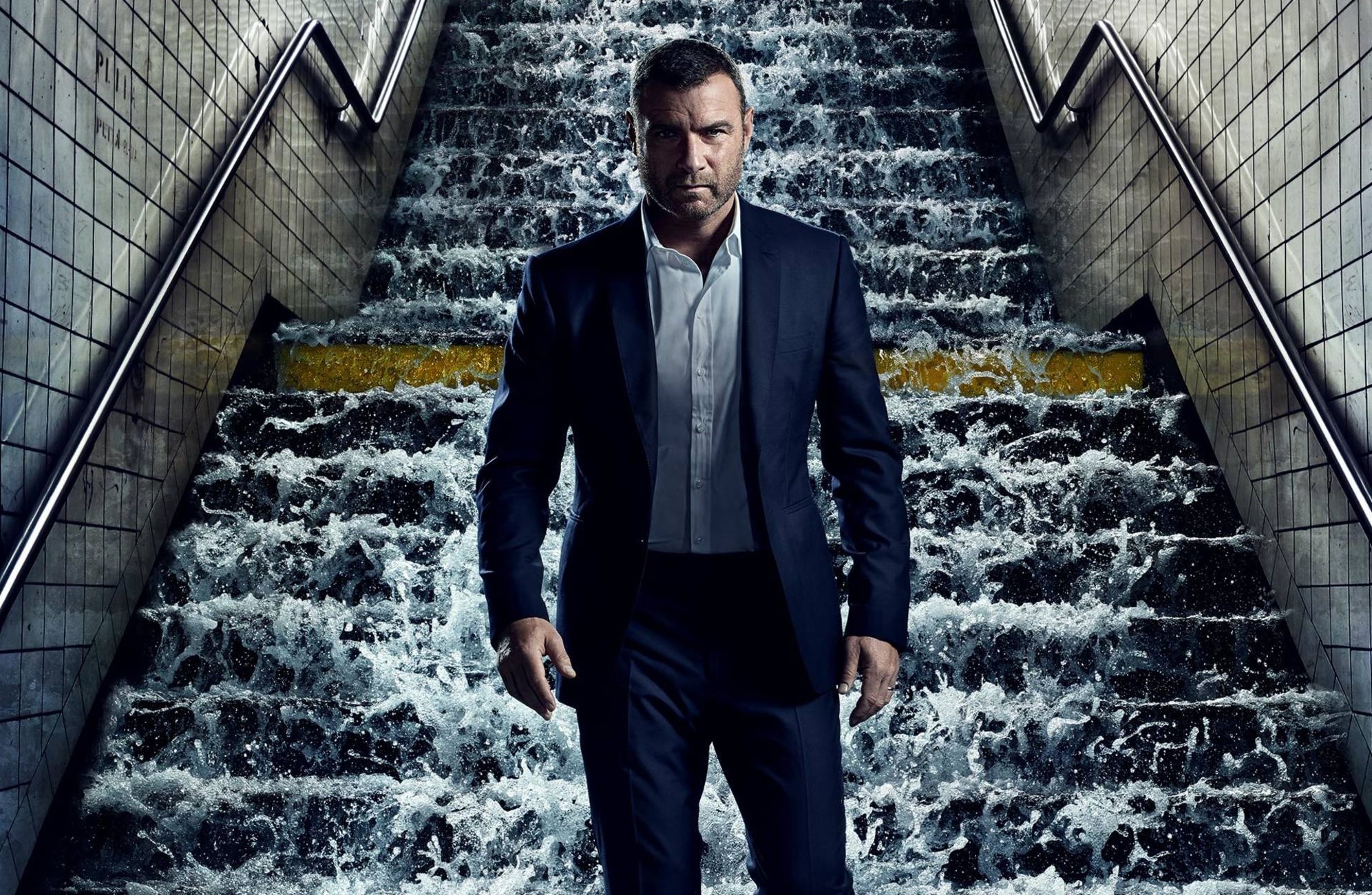 Ray Donovan Season 7 Release Date Cast News And More Den Of Geek