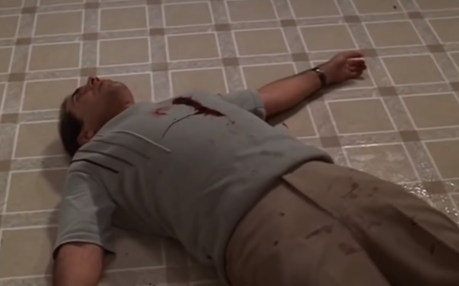 The Sopranos Season 2, Episode 12 "The Knight in White Satin Armor"