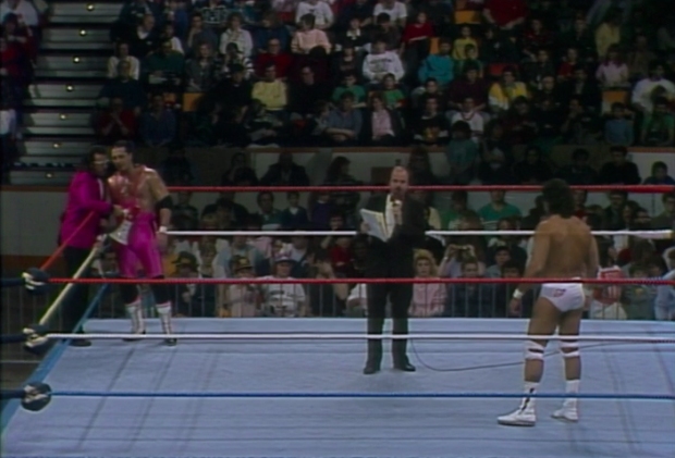 ROYAL RUMBLE - BRET HART AND TITO SANTANA