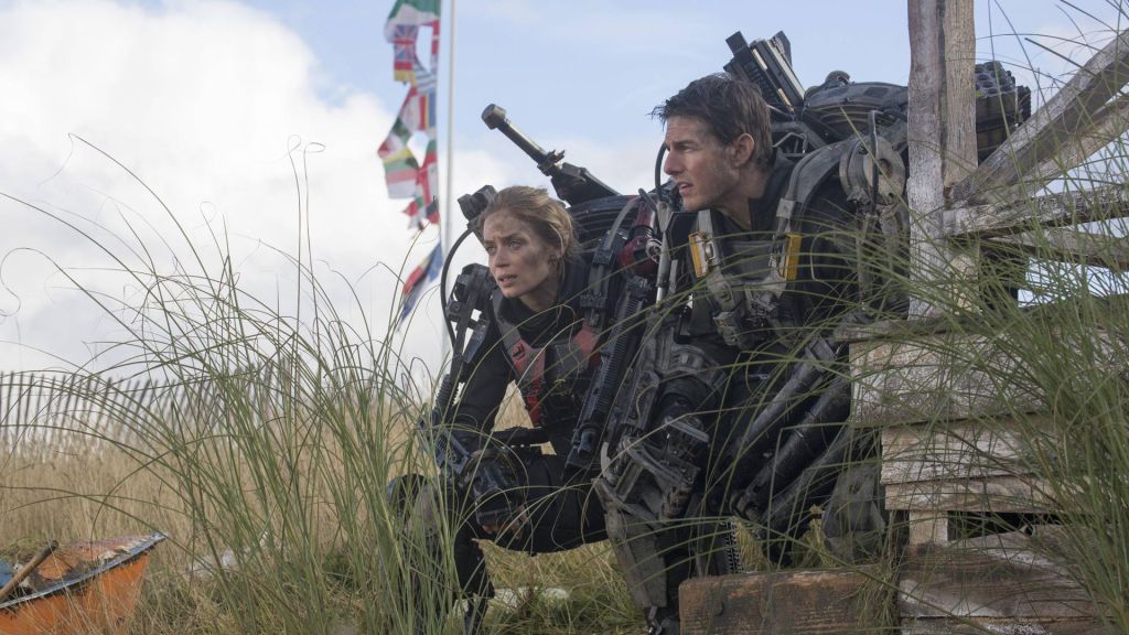 Tom Cruise and Emily Blunt in Edge of Tomorrow