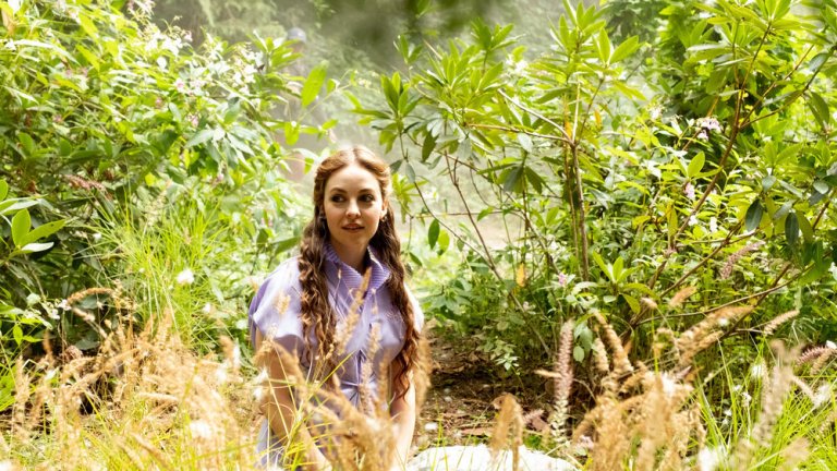 Brittany Curran as Fen in The Magicians