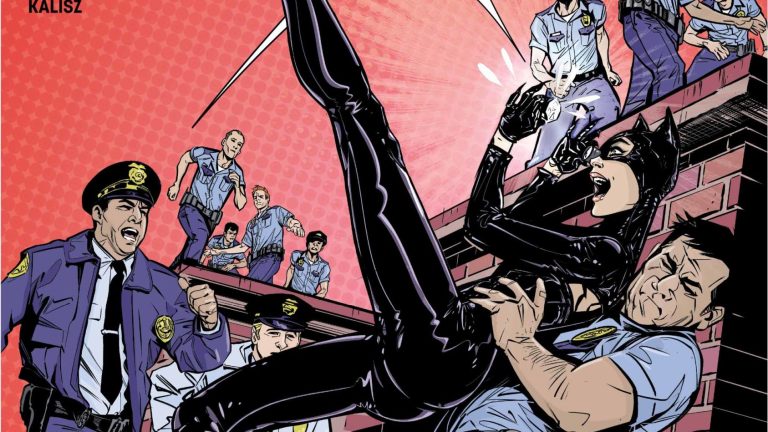 Catwoman Features An Art Heist And Even Better Art Den Of Geek Catwoman Features An Art Heist And Even Better Art Den Of Geek