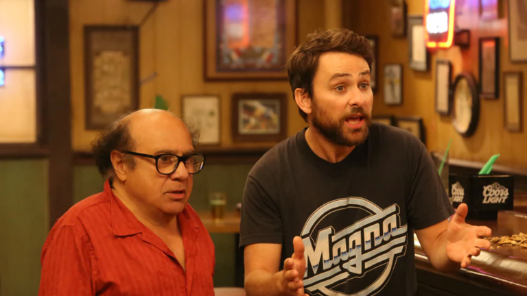 always sunny noel shirt