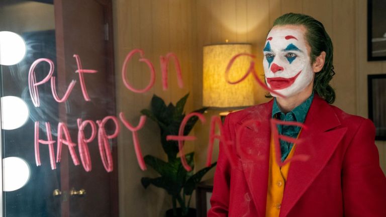 Joker Review Joaquin Phoenix