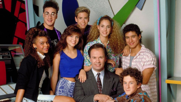 SAVED BY THE BELL Teaser Trailer is Exactly What You Think