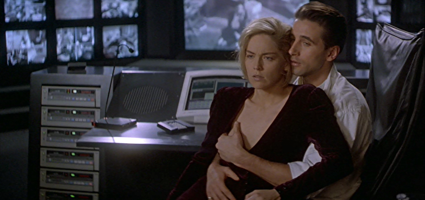 Sharon Stone and William Baldwin in Sliver