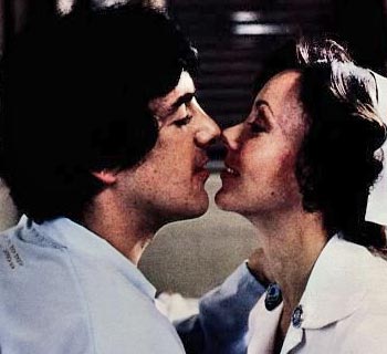 David Naughton and Jenny Agutter in An American Werewolf In London (1981)