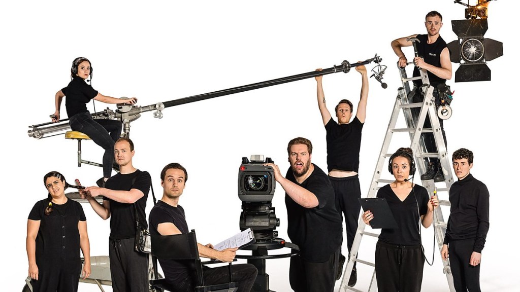 The Goes Wrong Show cast