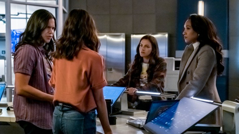 The Flash Season 6 Women Cast