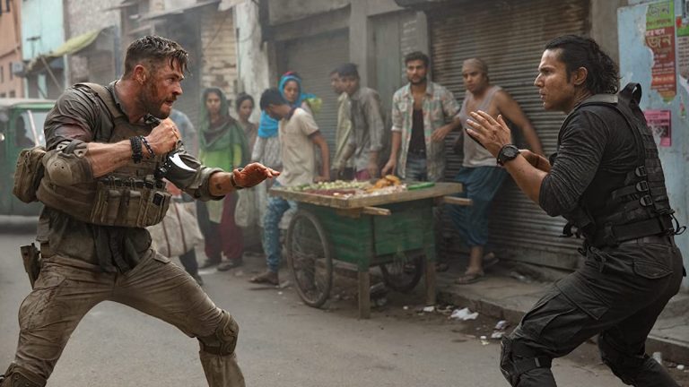 Chris Hemsworth in Extraction Fight Scene