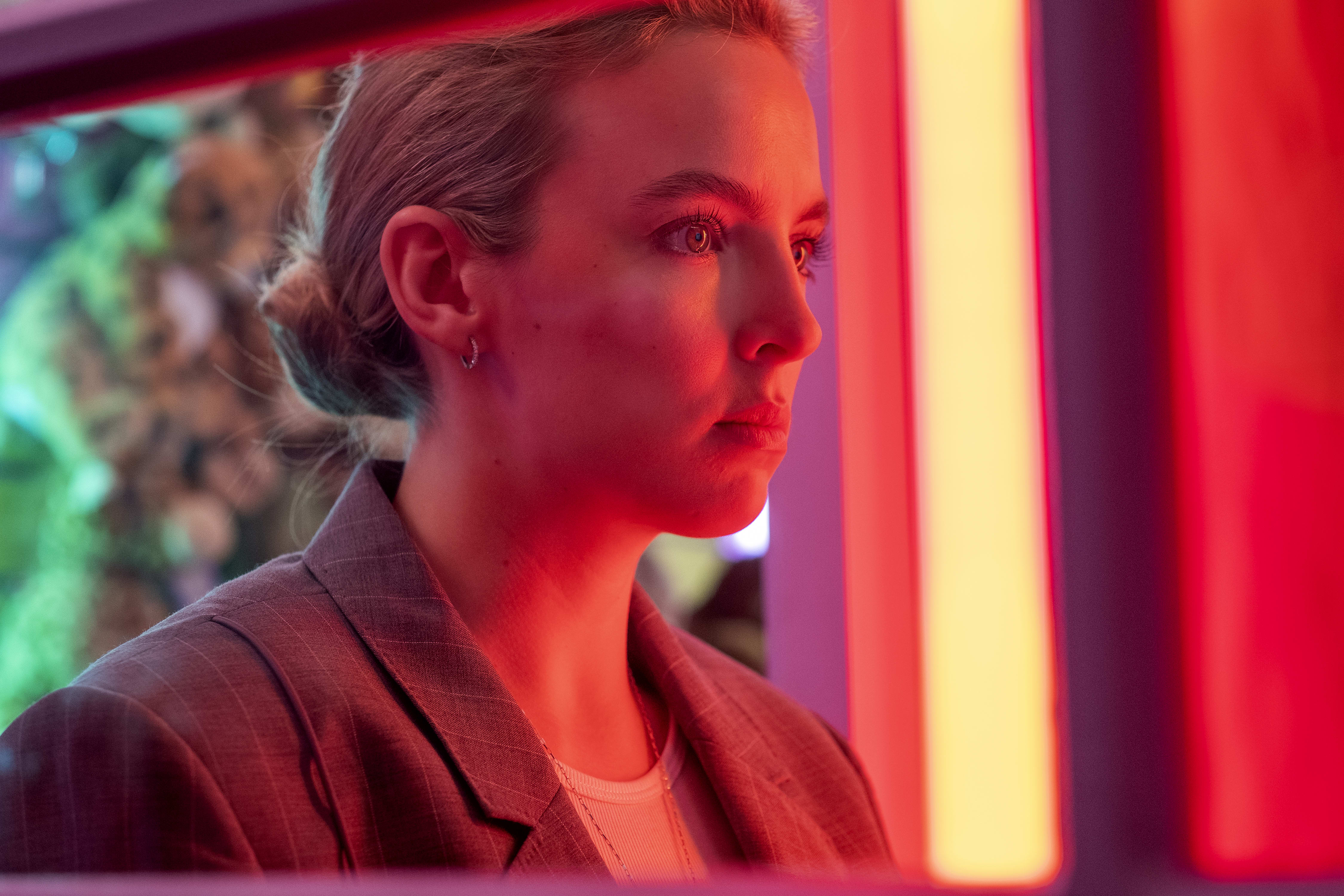 Killing Eve Season 3 Bus Scene Explained | Den of Geek