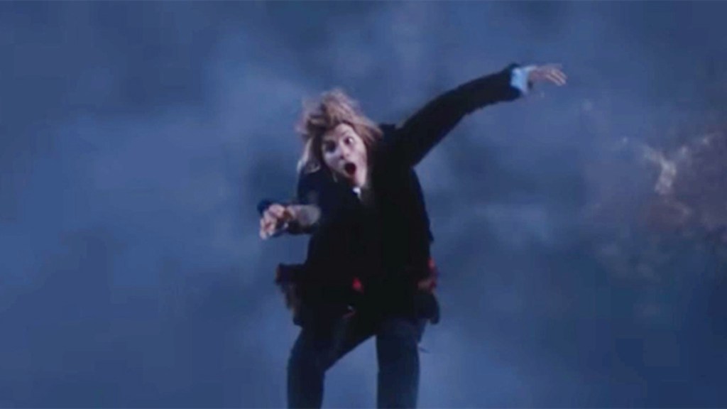 Doctor Who Jodie Whittaker falling