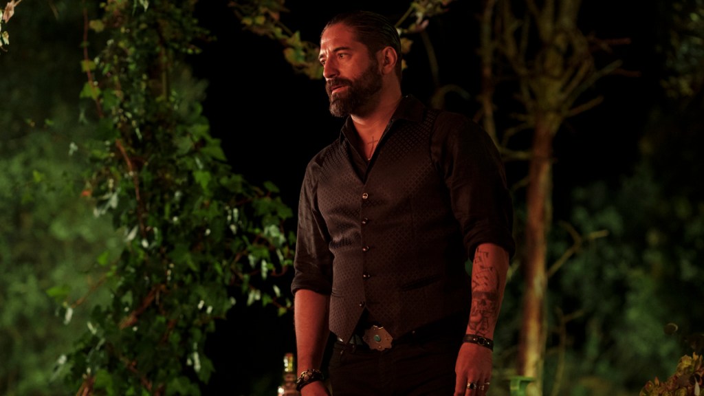 White Lines Netflix Boxer