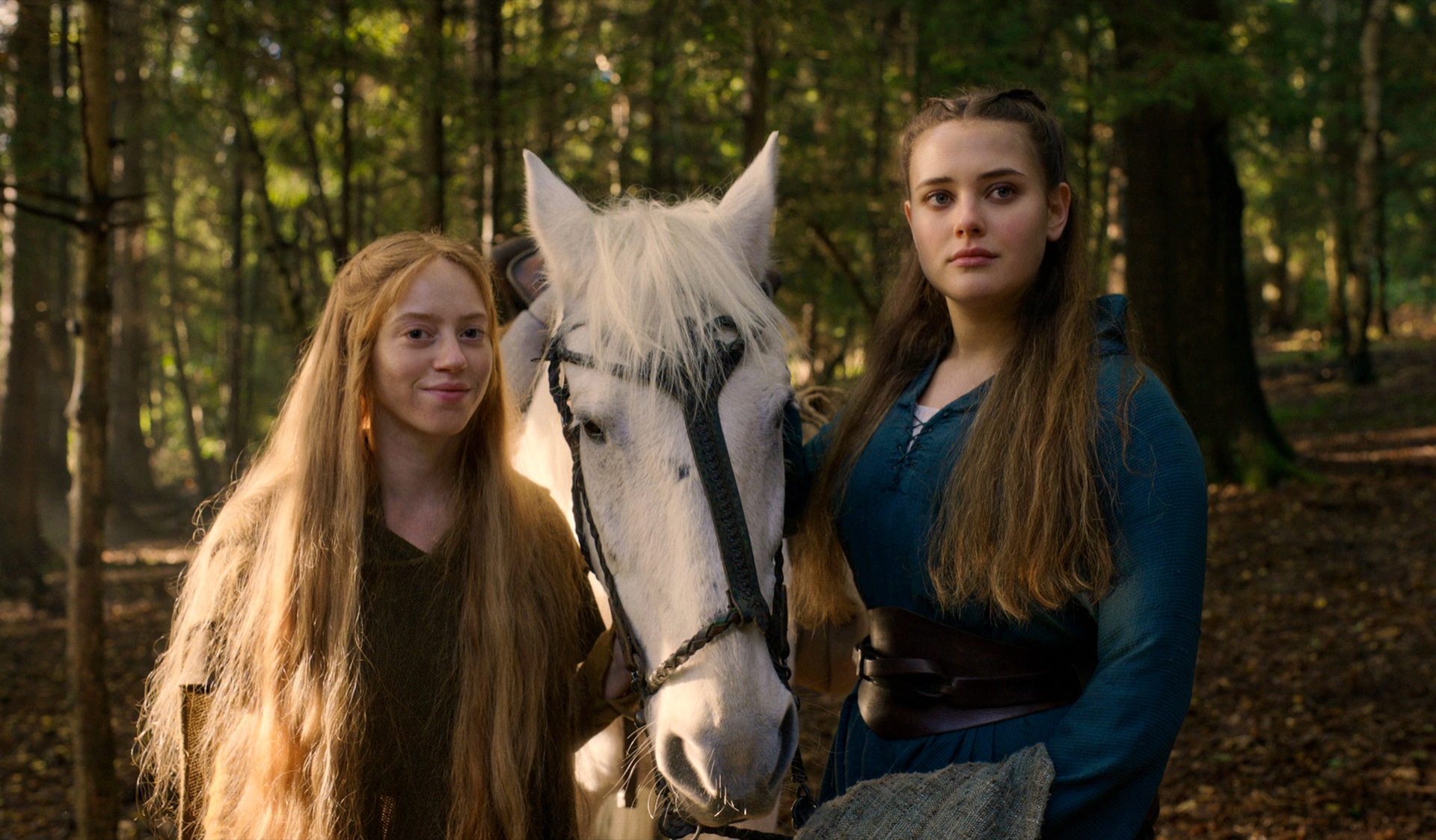 Review: Netflix's 'Cursed' re-imagines the Arthurian legend as a teenage  melodrama