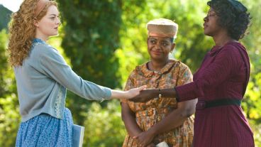 Emma Stone, Octavia Spencer and Viola Davis in The Help