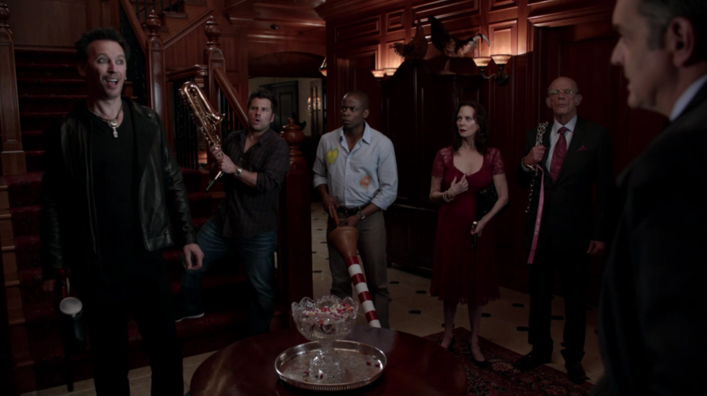 Psych - Season 2 Episode 13: “Lights, Camera… Homicidio”