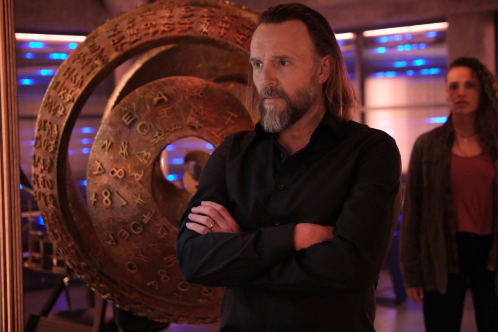 John Pyper-Ferguson as Bill Cadogan in The 100 Prequel