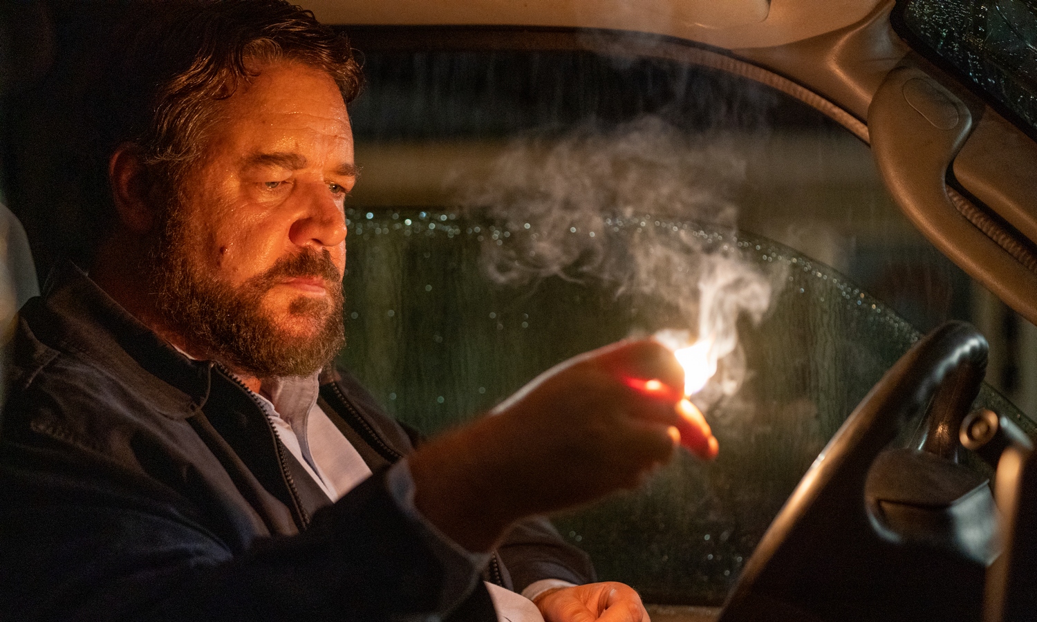 Unhinged Review: Russell Crowe Descends to Slasher Shlock | Den of ...