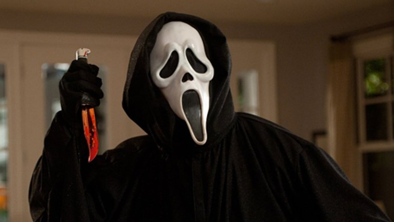 Trailer] Ghostface Is Something Different In Our First Full Look