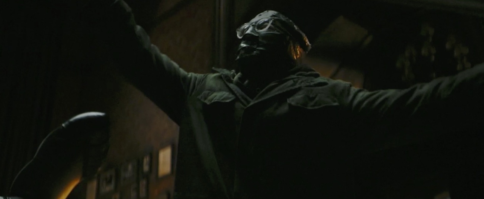 Is The Batman Trailer Setting Up The Riddler As A Serial Killer Den Of Geek