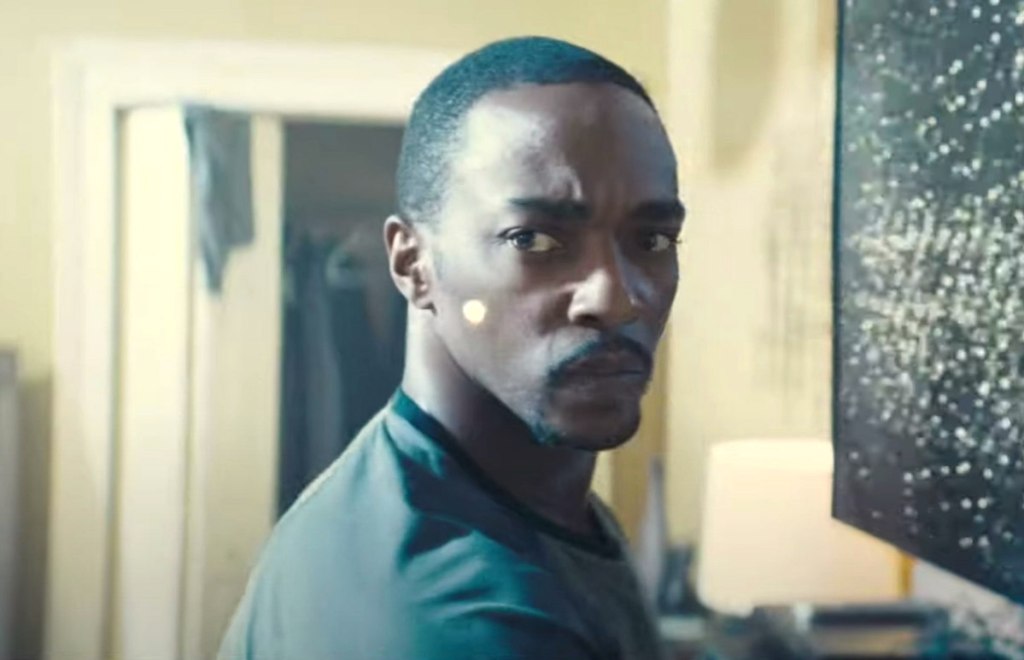 Anthony Mackie in Synchronic