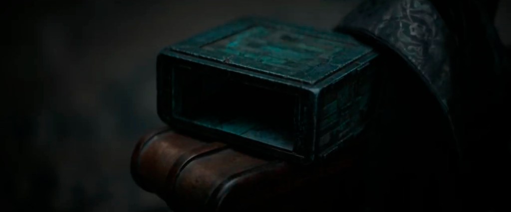 "the box" in Dune (2020)