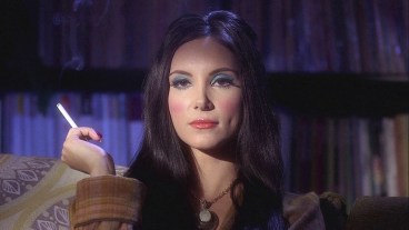 Link Tank: Why You Should Rewatch The Love Witch This October