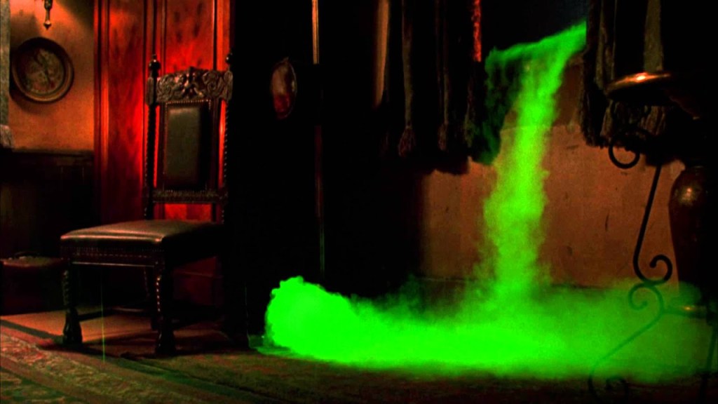 Green Mist comes for Mina in Bram Stoker's Dracula
