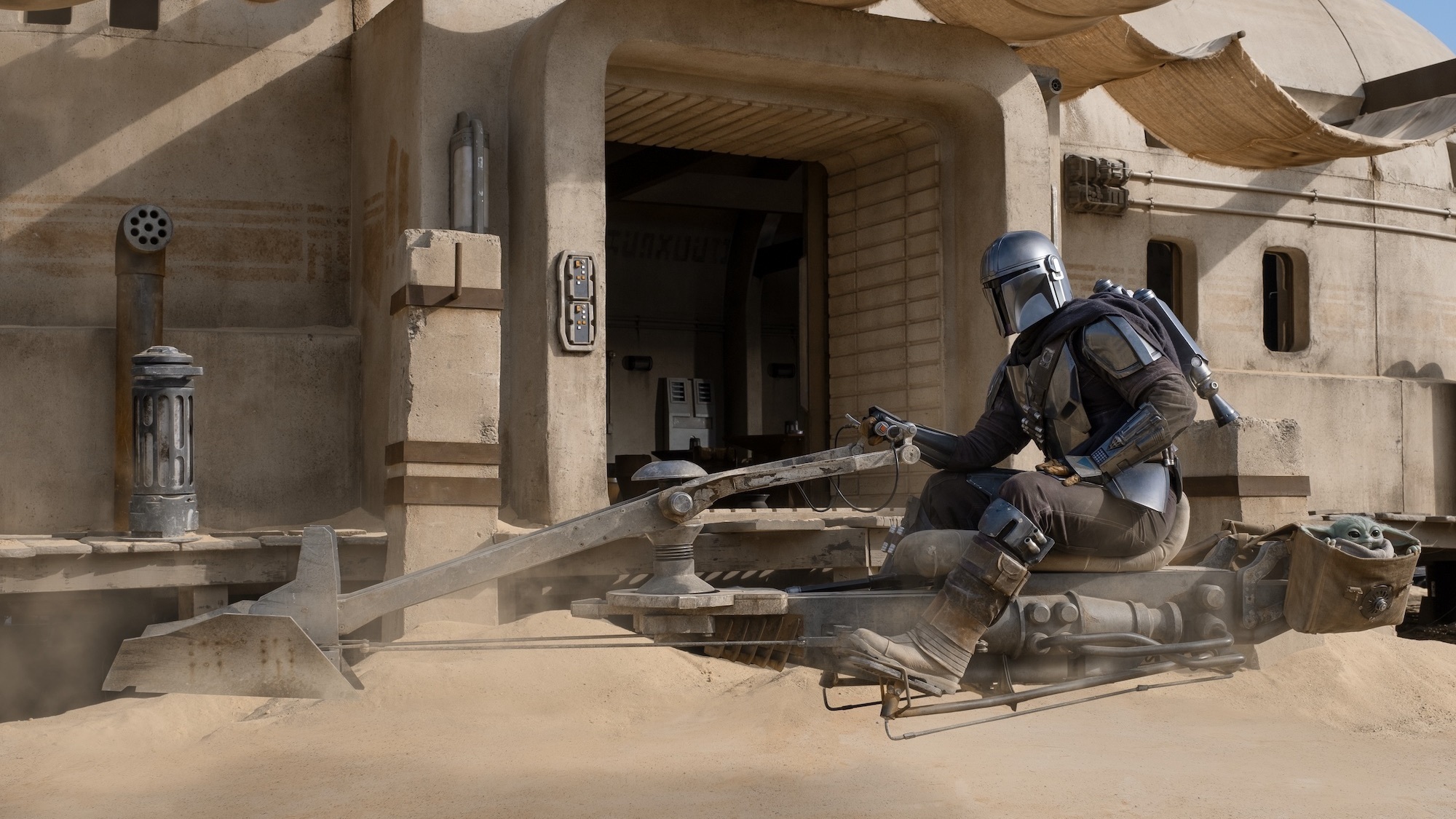 Star Wars The Mandalorian Season 2 Episode 1 Review The Marshal Den Of Geek 