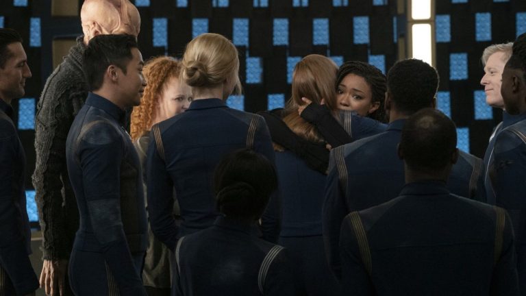 Michael Hugs Her Crewmates in Star Trek: Discovery Season 3 Episode 3