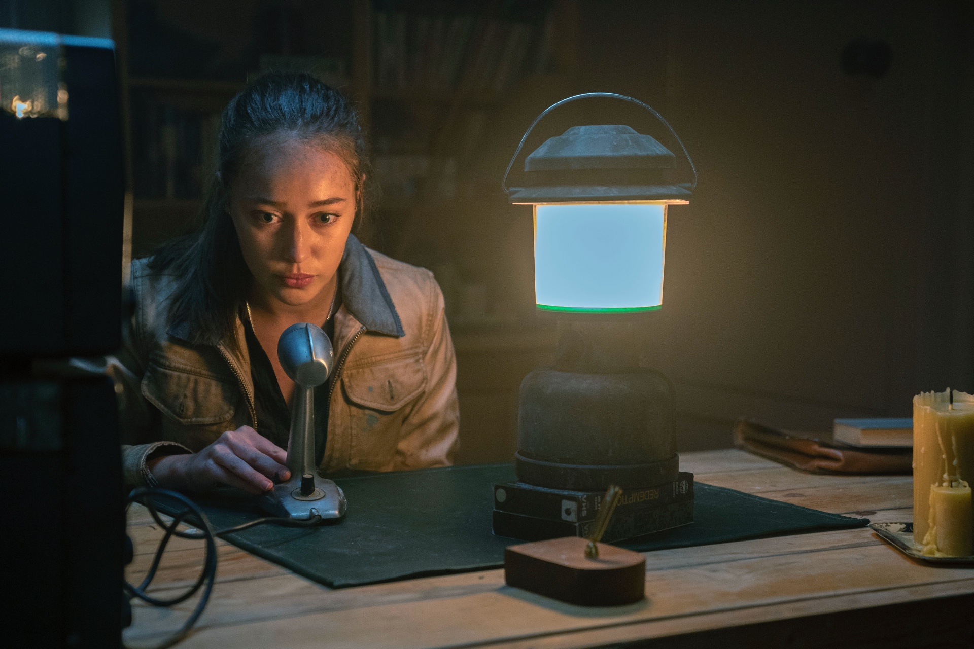 Fear The Walking Dead Season 6 Episode 7 Review Damage From The Inside Den Of Geek Fear The Walking Dead Season 6 Episode 7 Review Damage From The Inside Den Of Geek