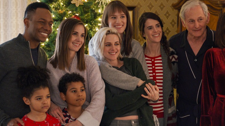 Kristen Stewart and Mackenzie Davis in Happiest Season