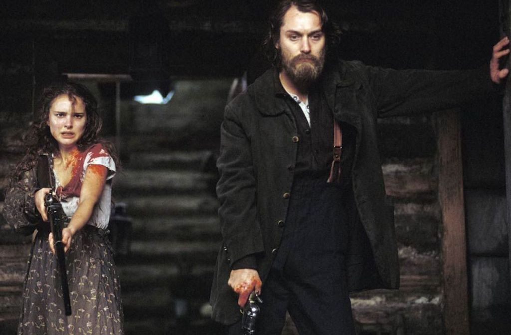 Jude Law and Natalie Portman in Cold Mountain