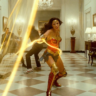 Gal Gadot in White House of Wonder Woman 1984