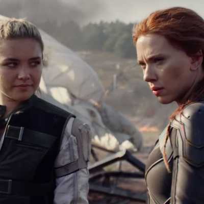 Florence Pugh and Scarlett Johansson in Black Widow