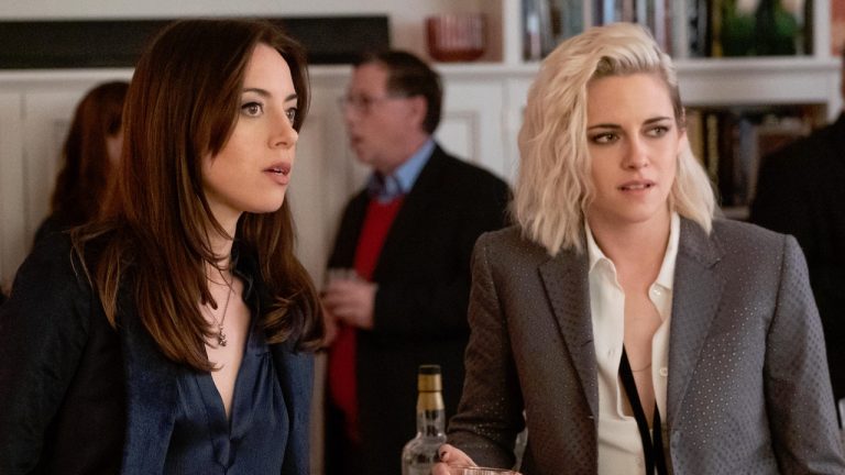 Kristen Stewart and Aubrey Plaza as Abby and Riley in Happiest Season