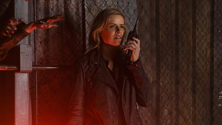 Kim Dickens as Madison Clark in Fear the Walking Dead episode "No One's Gone"