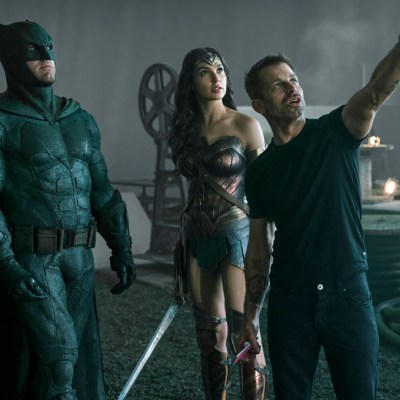 Ben Affleck, Gal Gadot and Zack Snyder on the Justice League set