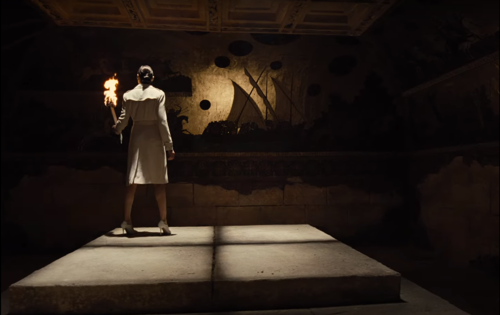 Diana inside the temple in Zack Snyder's Justice League