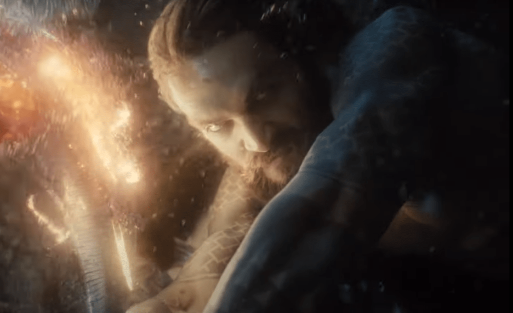 Jason Momoa as Aquaman underwater in Zack Snyder's Justice League