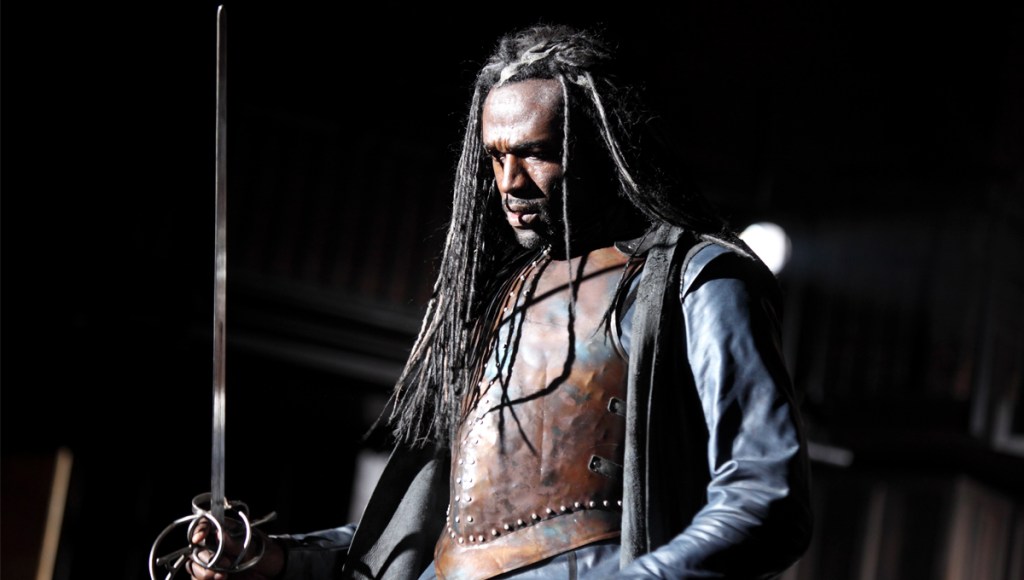Steve Toussaint as Banquo in Macbeth.