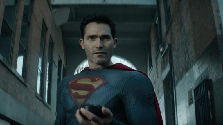 Tyler Hoechlin as Superman in Superman & Lois episode 4