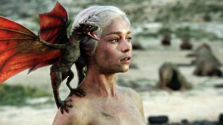 Drogon on Daenerys' shoulder in Game of Thrones Season 1