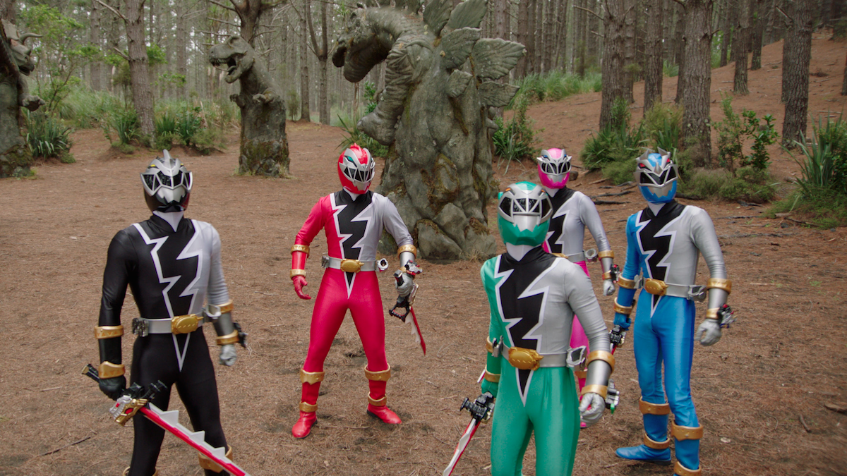 How Power Rangers Dino Fury Finally Embraced The Franchise's Continuity